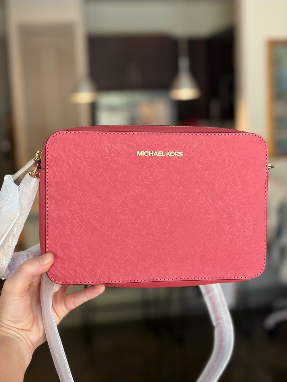 MICHAEL KORS Jet Set Large Saffiano Leather Crossbody Bag - Light Berry Sorbet